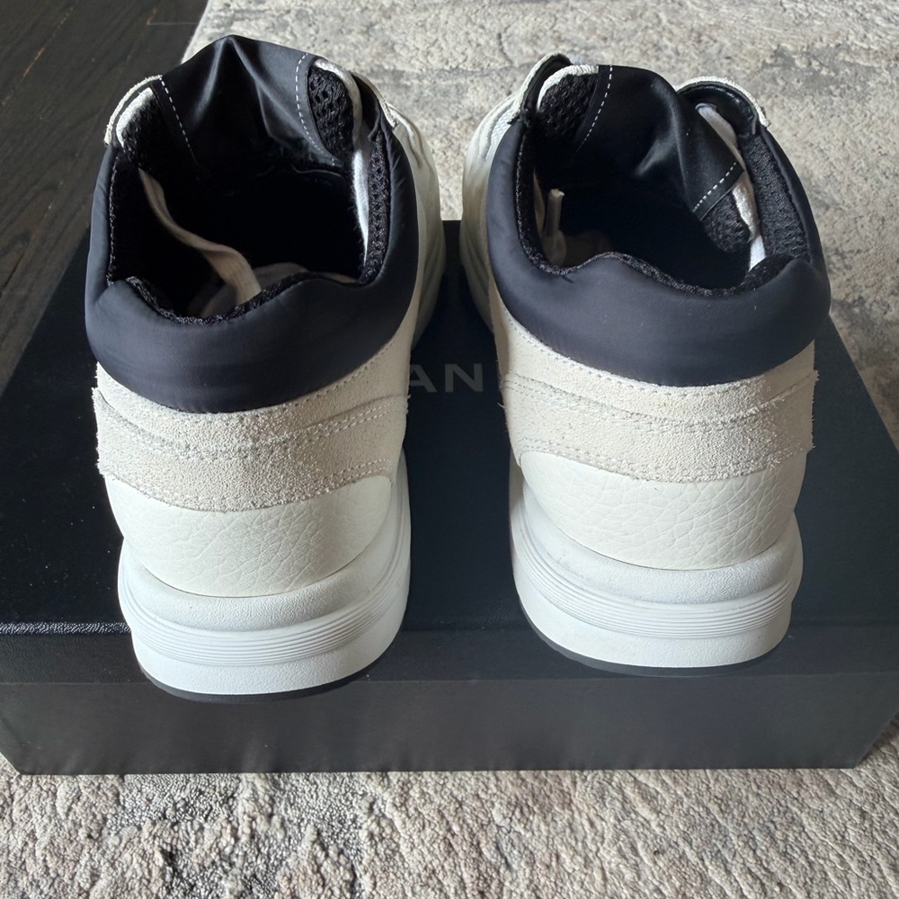 CHANEL White and Black Sneakers 37.5 - Picture 12 of 13